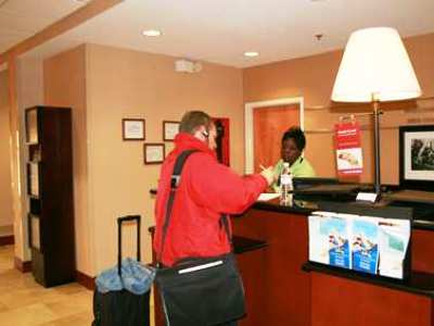Hampton & I-75 North Hotel Macon
