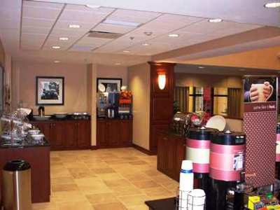 Hotel Hampton & I-75 North 3*
